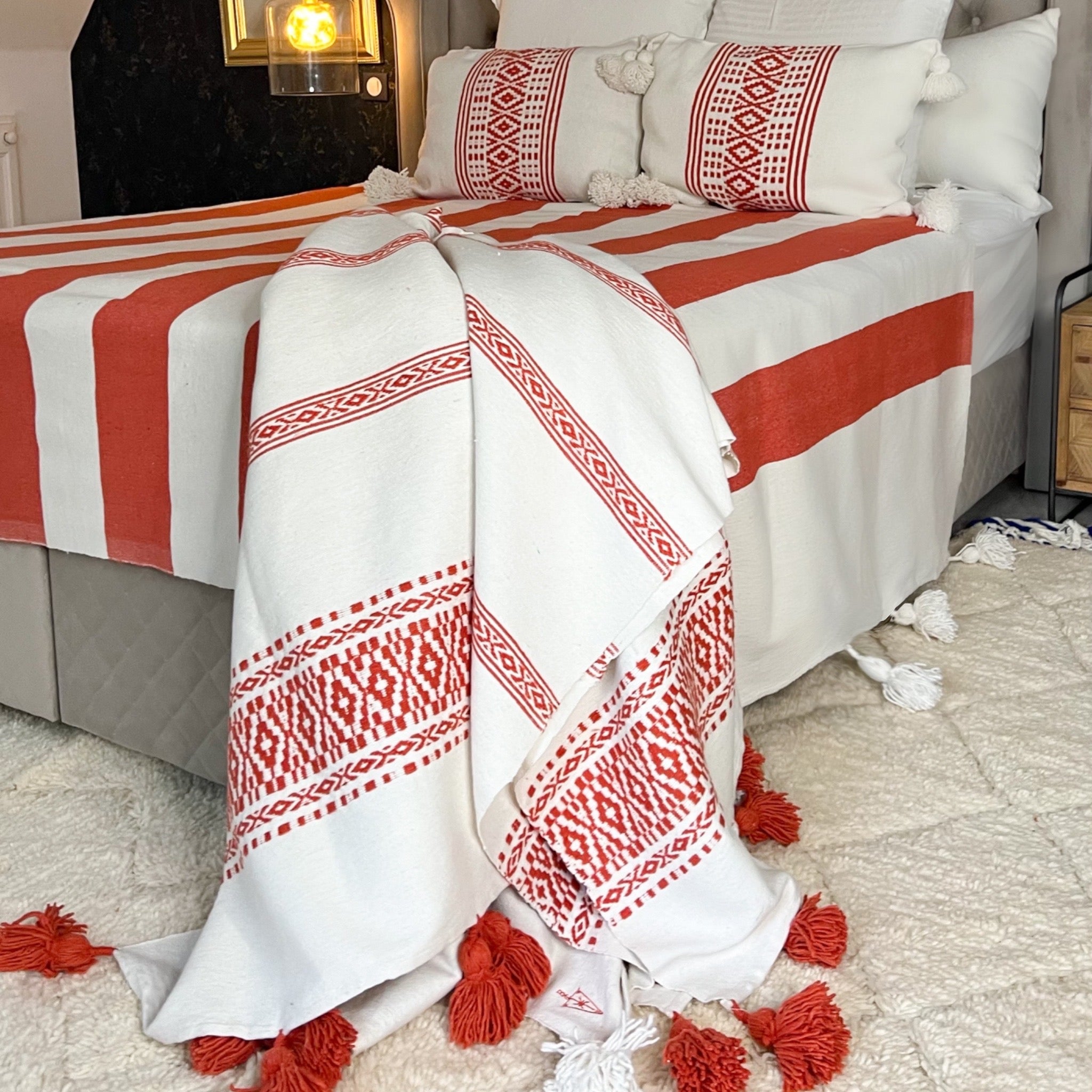 Plaid Berbère MINA RAYURE Berbère Chic